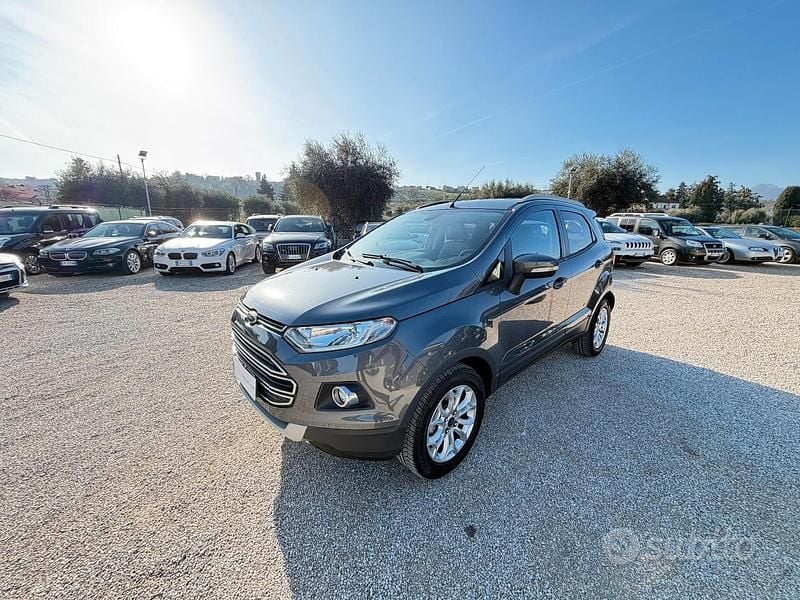 Usata Ford Ecosport Titanium 95 CV (69 kW) 2017 Grigio SUV