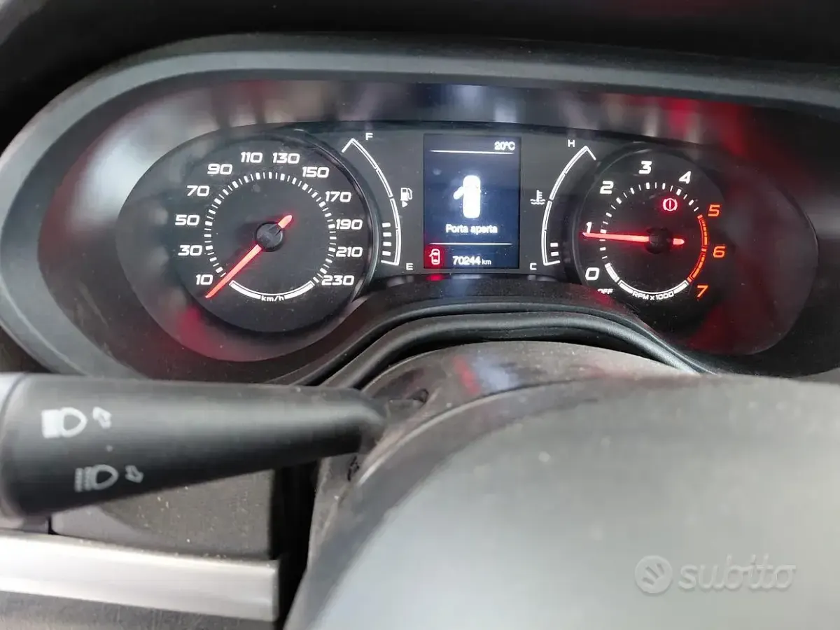 Usata Fiat Tipo Street 95 CV (69 kW) 2021 Giallo Berlina