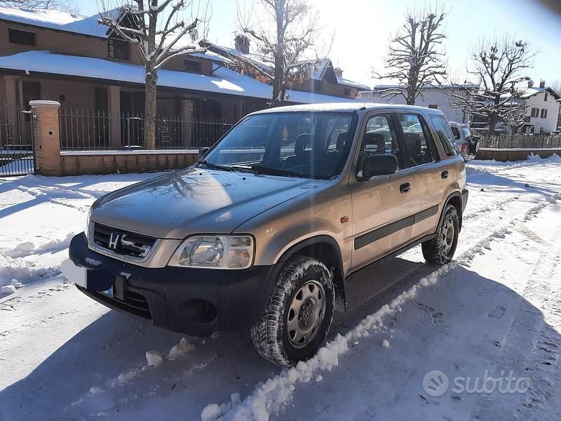 Grigio Usata 1999 Honda CR-V SUV | 2800 € (Buon prezzo) - Immagine 1/4