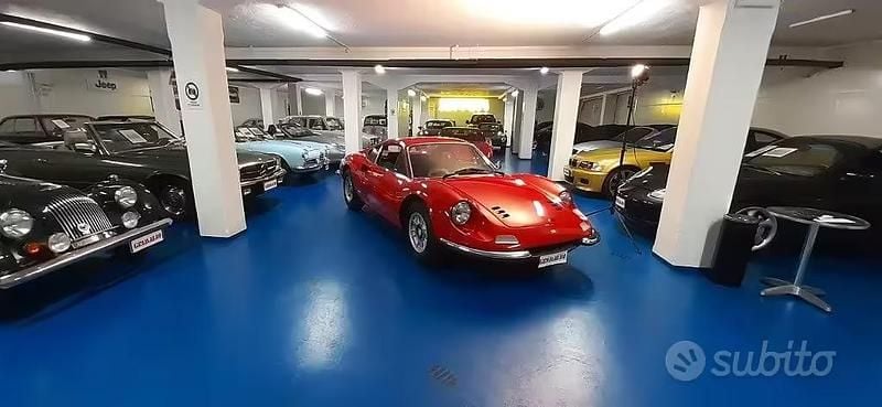 Usata Ferrari Dino 246 1970 Rosso Coupé