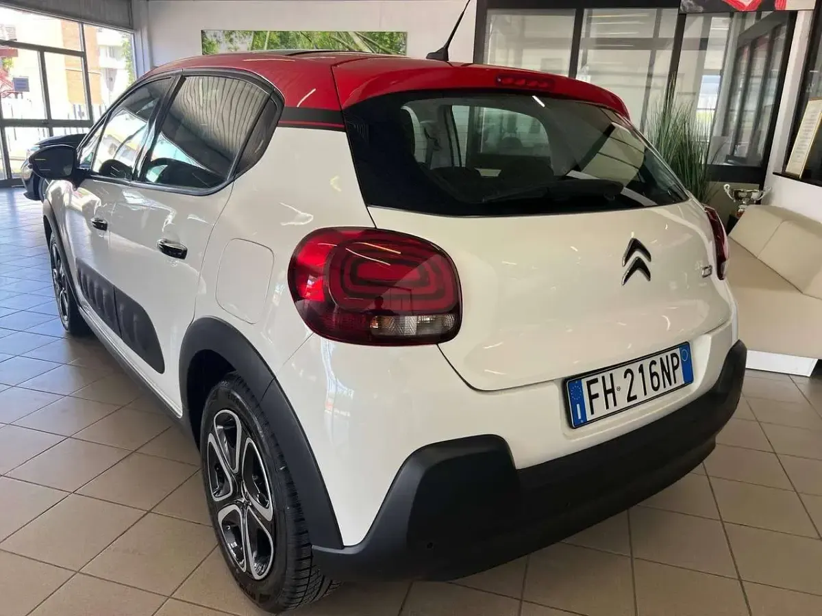 Usata Citroën C3 Shine 82 CV (60 kW) 2017 Bianco Berlina