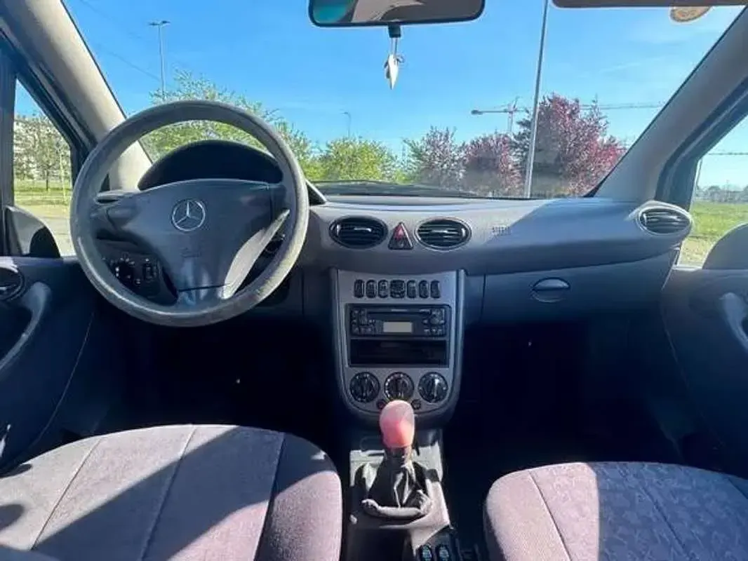 Usata Mercedes A140 Elegance 82 CV (60 kW) 2004 Nero Utilitaria