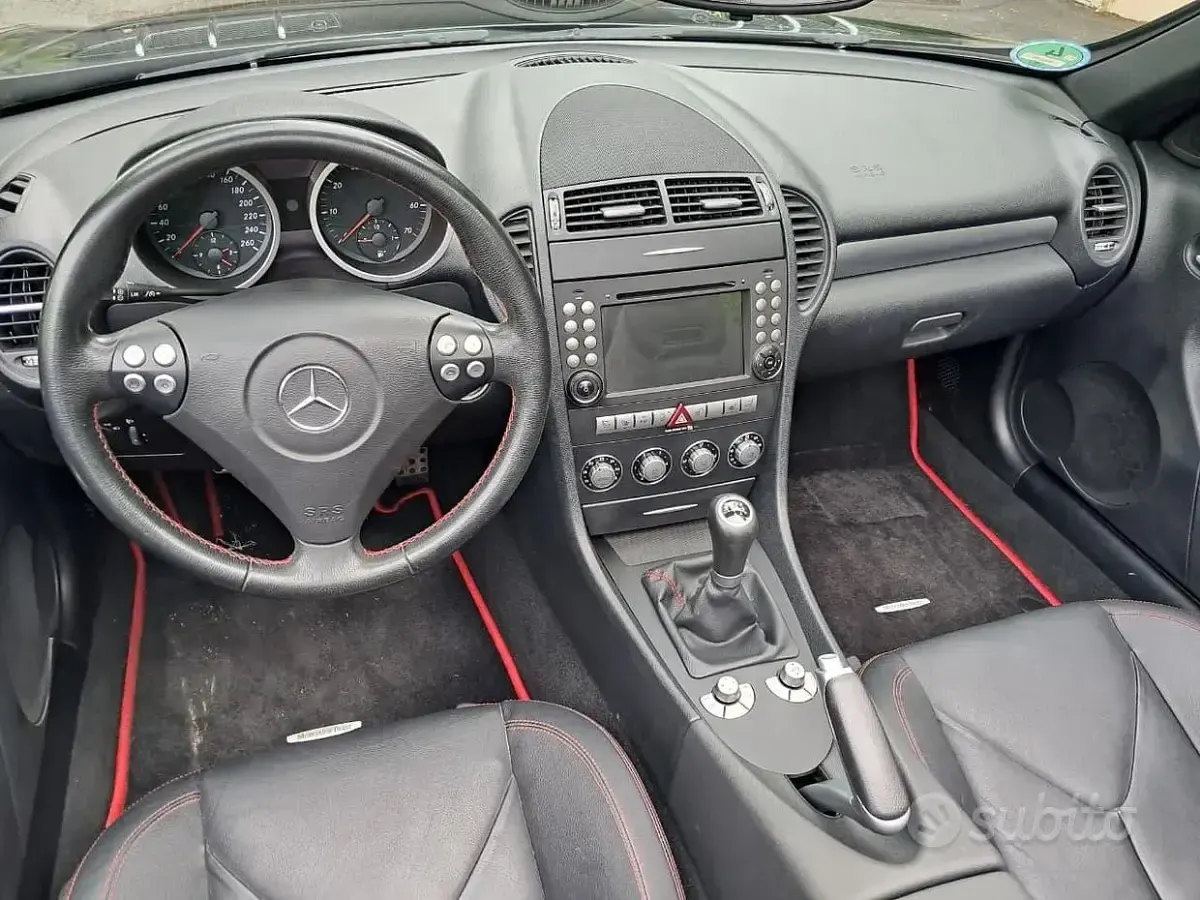 Usata Mercedes SLK200 Chrome 184 CV (135 kW) 2008 Nero Cabrio