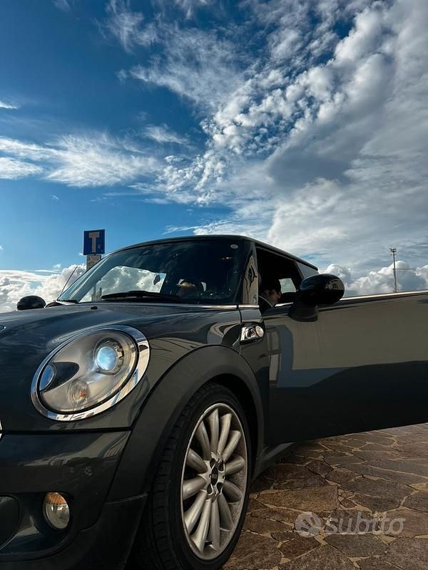 Usata Mini Cooper 143 CV (105 kW) 2011 Utilitaria
