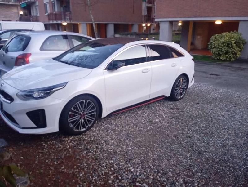 Usata Kia ProCeed GT 204 CV (150 kW) 2022 Station wagon