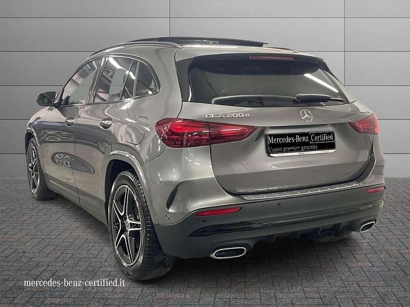 Usata Mercedes GLA200 AMG Line Premium Plus 150 CV (110 kW) 2024 Nero metallizzato SUV