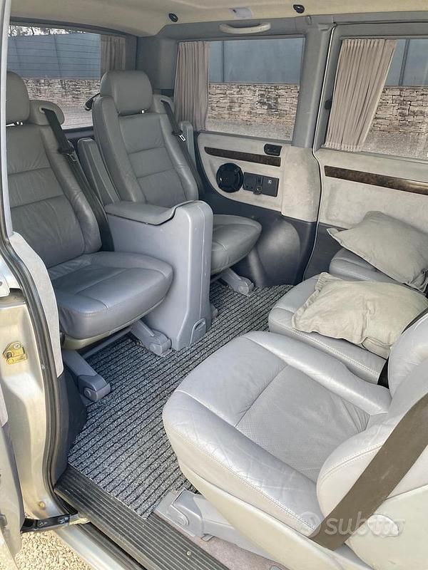 Begagnad Mercedes Vito 1997 Grå Van