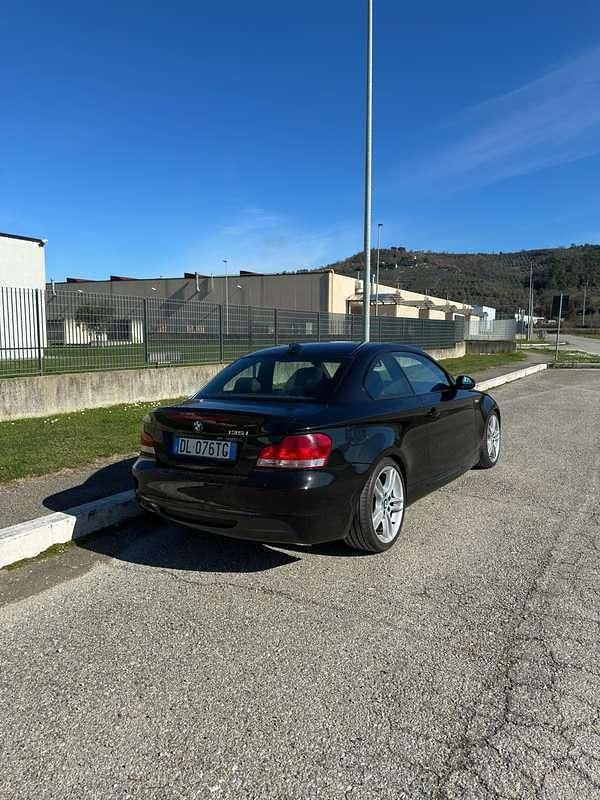 Usata BMW 135 M Sport 306 CV (225 kW) 2007 Nero Utilitaria