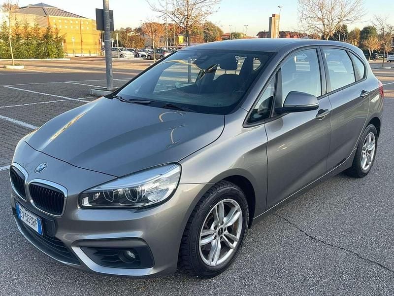Usata BMW 216 Active Tourer Luxury Line 116 CV (85 kW) 2015 Bronzo Monovolume