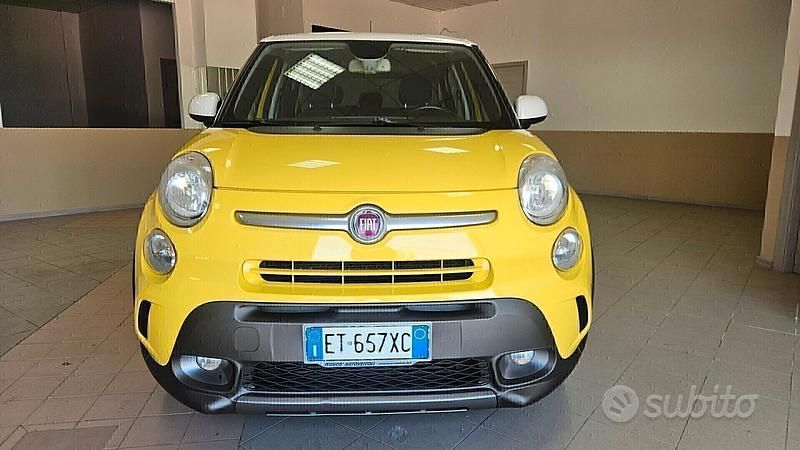 Usata Fiat 500L Trekking 85 CV (62 kW) 2014 Giallo Monovolume