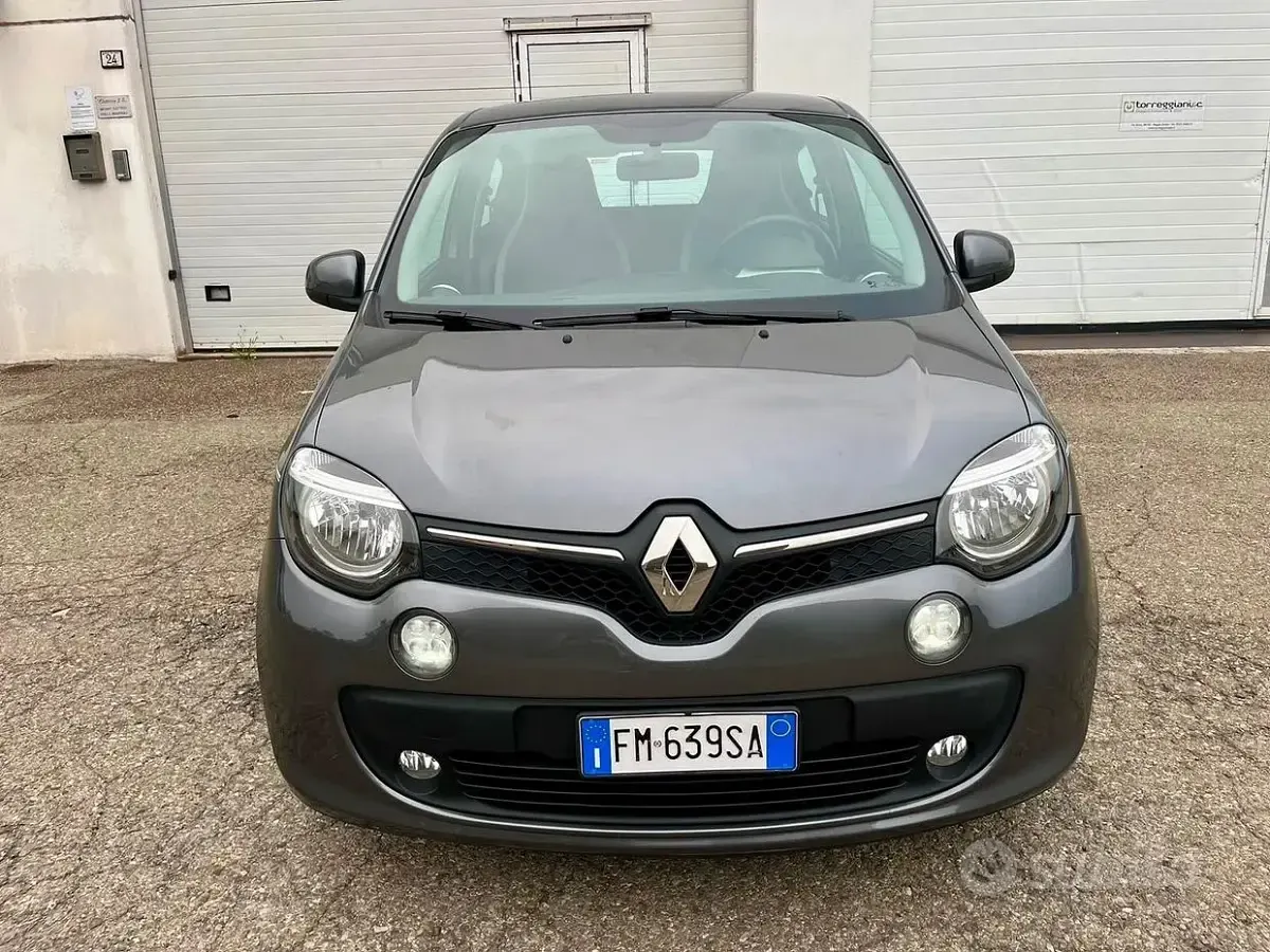 Usata Renault Twingo 69 CV (50 kW) 2018 Grigio Utilitaria