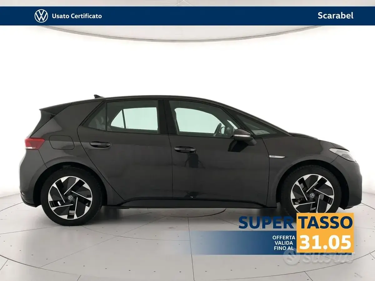 Usata VW ID.3 Pro Performance 69 kW (95 CV) 2023 Nero Utilitaria