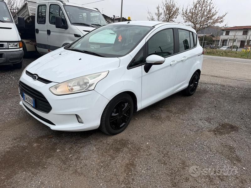 Usata Ford B-MAX Business Edition 75 CV (55 kW) 2014 Bianco Monovolume