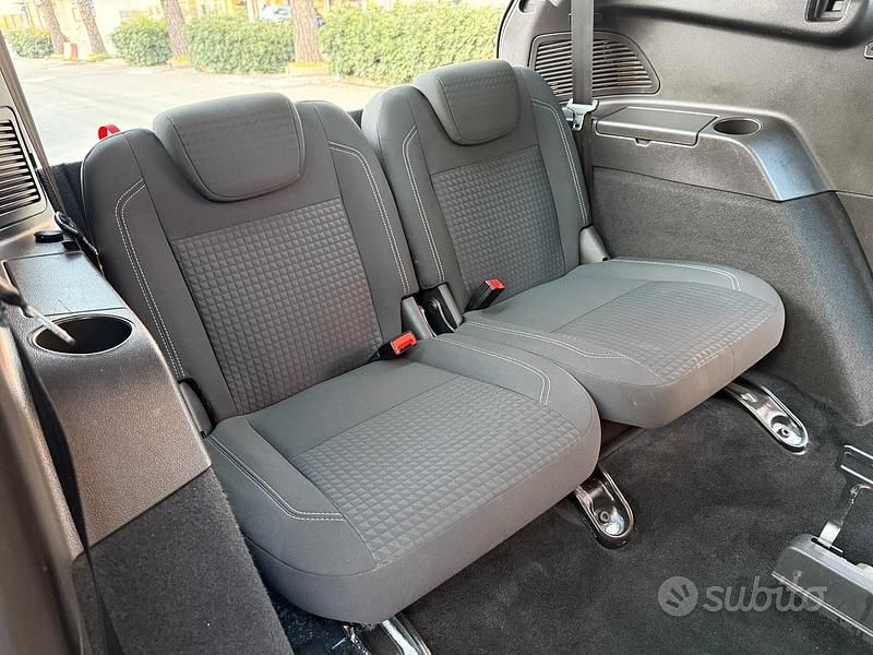 Occasion Ford C-MAX Titanium 150 ch (110 kW) 2017 Gris Monospace