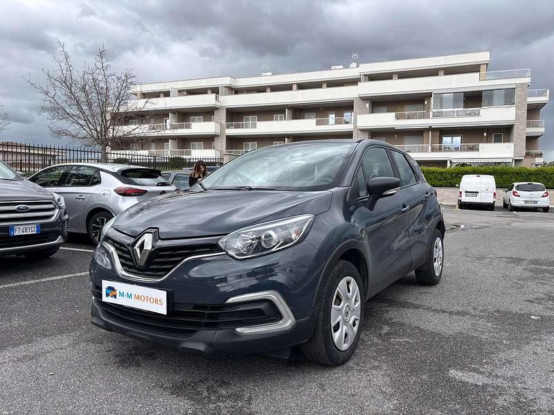 Usata Renault Captur Zen 90 CV (66 kW) 2018 Blu/azzurro SUV