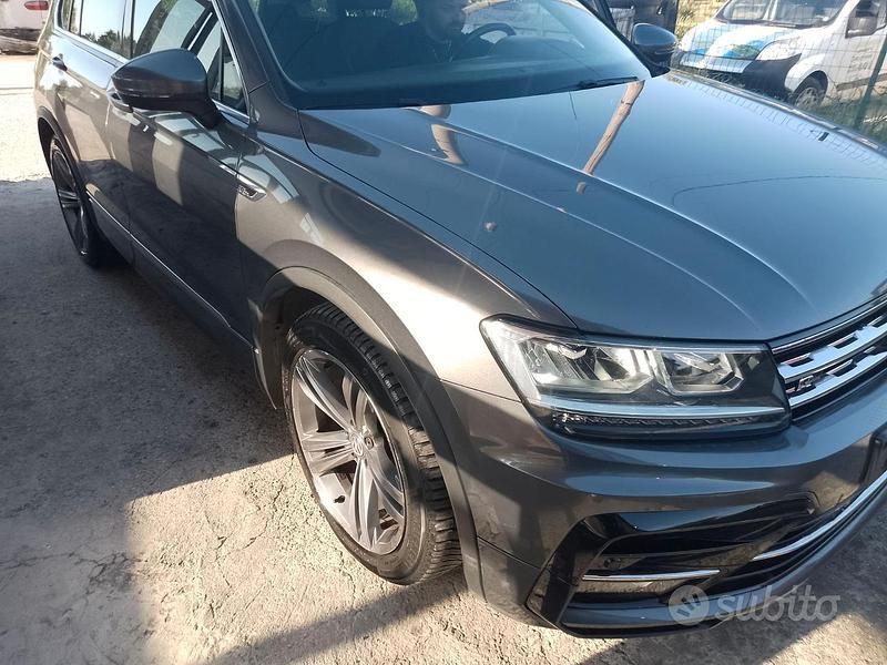 Usata VW Tiguan R-line 150 CV (110 kW) 2018 SUV