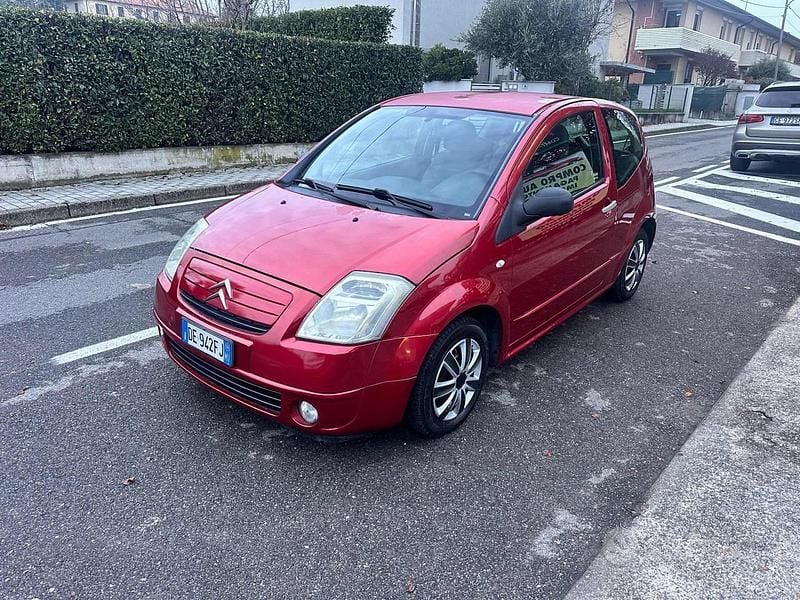 Usata Citroën C2 Exclusive 60 CV (44 kW) 2006 Rosso Utilitaria