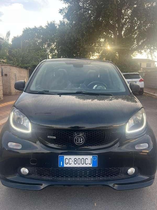 Nero Usata 2020 Smart ForTwo Cabrio Brabus Cabrio | 19.500 € (Buon prezzo) - Immagine 1/4