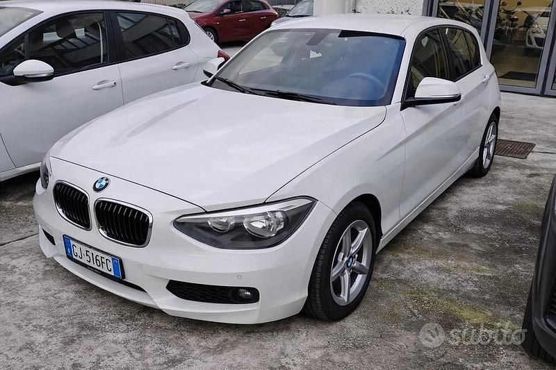 Usata BMW 114 95 CV (69 kW) 2013 Bianco Utilitaria