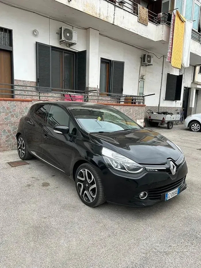 Usata Renault Clio IV 75 CV (55 kW) 2015 Nero Berlina