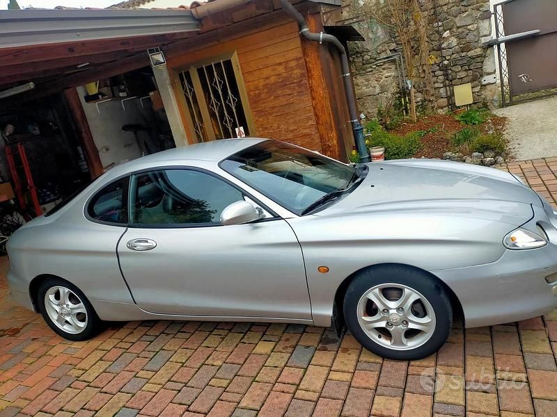 Usata Hyundai Coupé 2000 Grigio Coupé