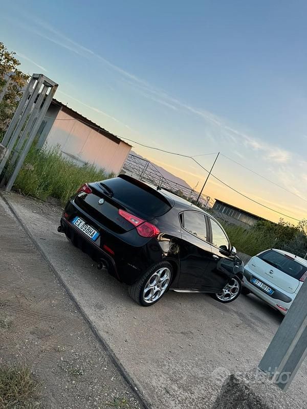 Usata Alfa Romeo Giulietta 2014 Nero Berlina