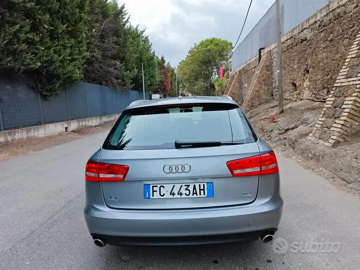Usata Audi A6 245 CV (180 kW) 2012 Grigio Station wagon