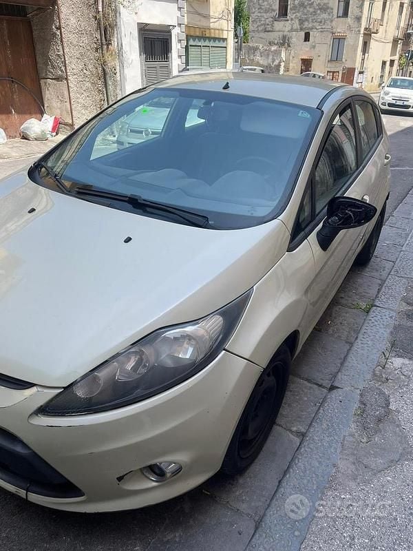 Usata Ford Fiesta 53 CV (38 kW) 2009 Utilitaria