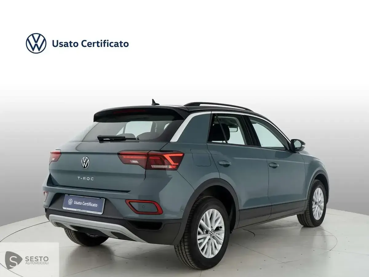 Usata VW T-Roc Life 116 CV (85 kW) 2025 Blu SUV