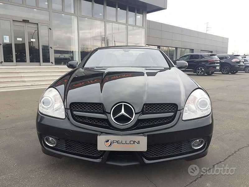 Usata Mercedes SLK200 184 CV (135 kW) 2009 Nero Cabrio