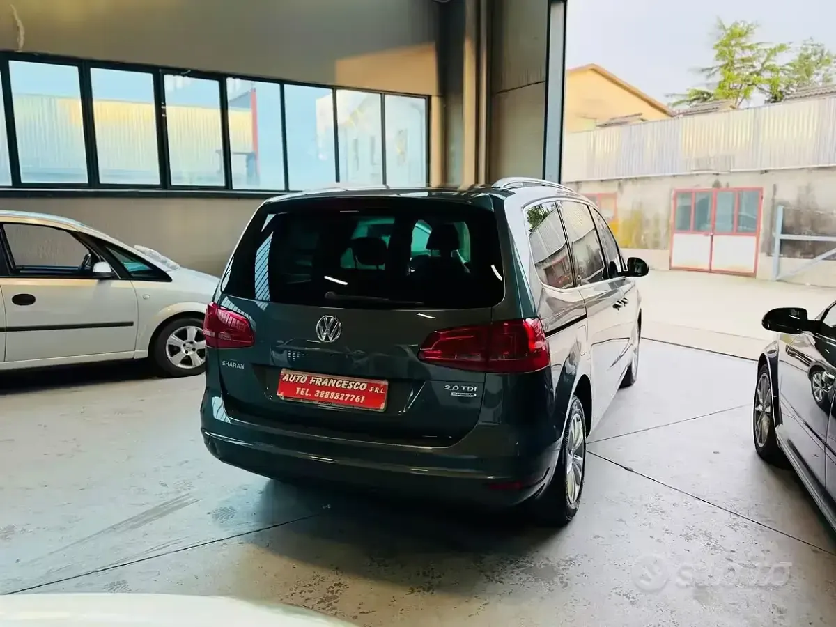 Usata VW Sharan Highline 140 CV (102 kW) 2012 Grigio Monovolume