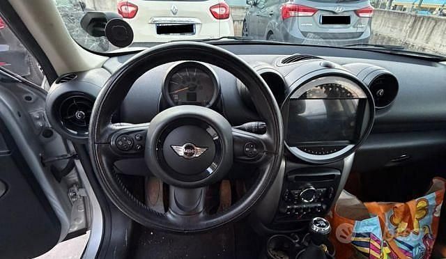 Usata Mini Cooper D Paceman 112 CV (82 kW) 2015 Grigio SUV