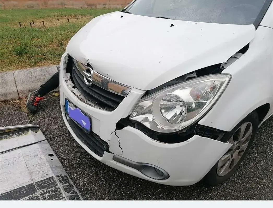 Usata Opel Agila Edition 86 CV (63 kW) 2010 Utilitaria