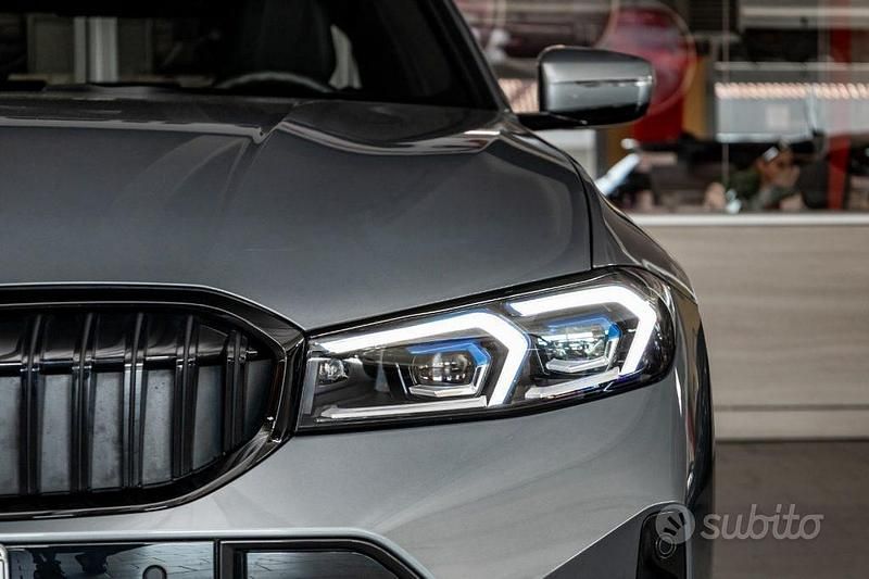 Usata BMW 318 M Sport 150 CV (110 kW) 2024 Grigio Berlina