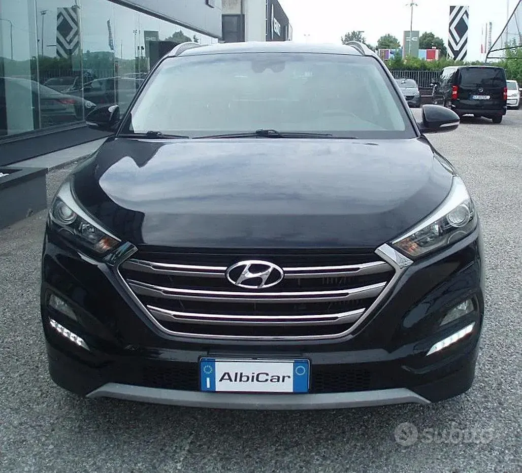 Usata Hyundai Tucson Xpossible 141 CV (103 kW) 2017 Nero SUV