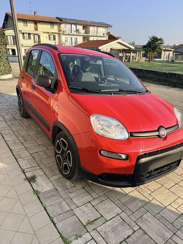 Usata Fiat Panda Cross Cross 69 CV (50 kW) 2022 Utilitaria