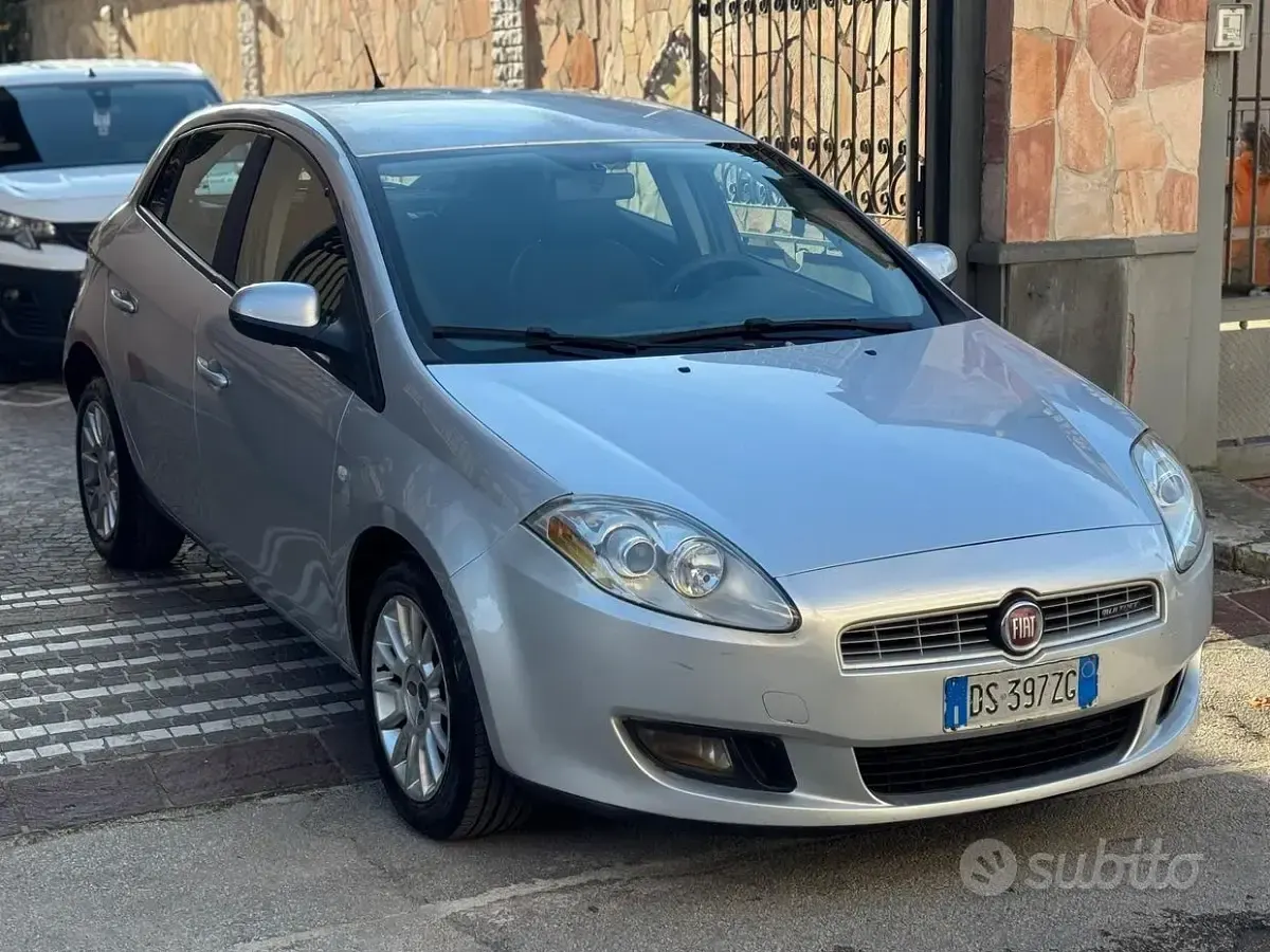 Usata Fiat Bravo Emotion 150 CV (110 kW) 2008 Grigio Utilitaria