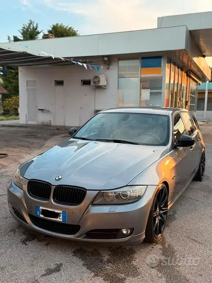 Usata BMW 335 286 CV (210 kW) 2011 Grigio Station wagon