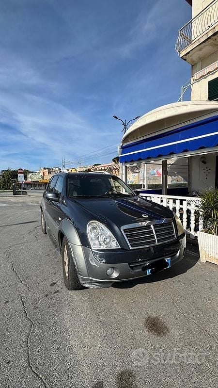 Usata Ssangyong (KGM) Rexton 165 CV (121 kW) 2007 SUV