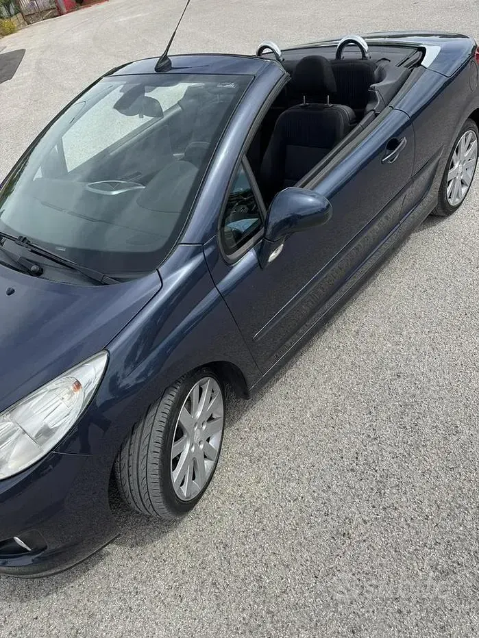 Usata Peugeot 207 CC 112 CV (82 kW) 2013 Blu Cabrio