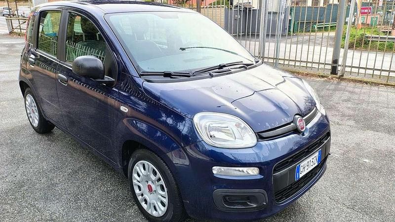 Usata Fiat Panda S 69 CV (50 kW) 2022 Blu/azzurro Utilitaria