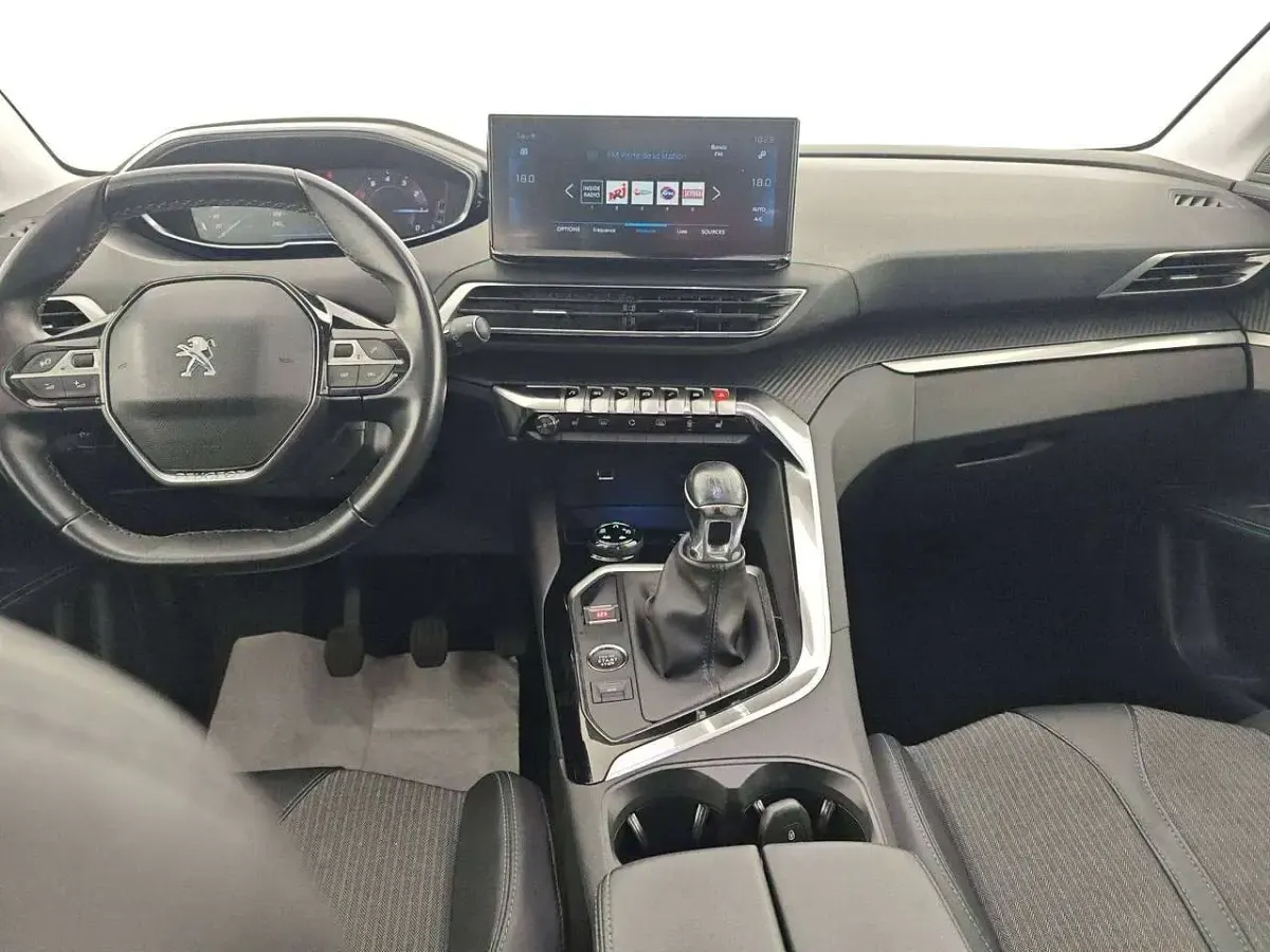 Usata Peugeot 3008 Allure 131 CV (96 kW) 2022 Vari colori SUV