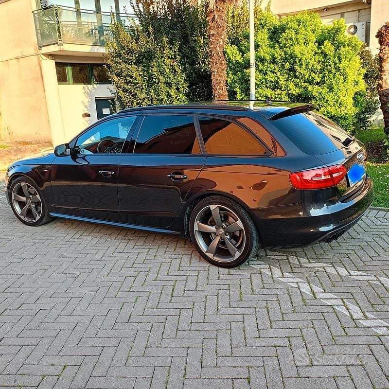 Usata Audi A4 S-Line 177 CV (130 kW) 2014 Nero Station wagon