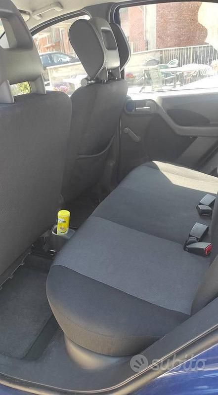 Usata Fiat Panda 69 CV (50 kW) 2011 Blu Utilitaria