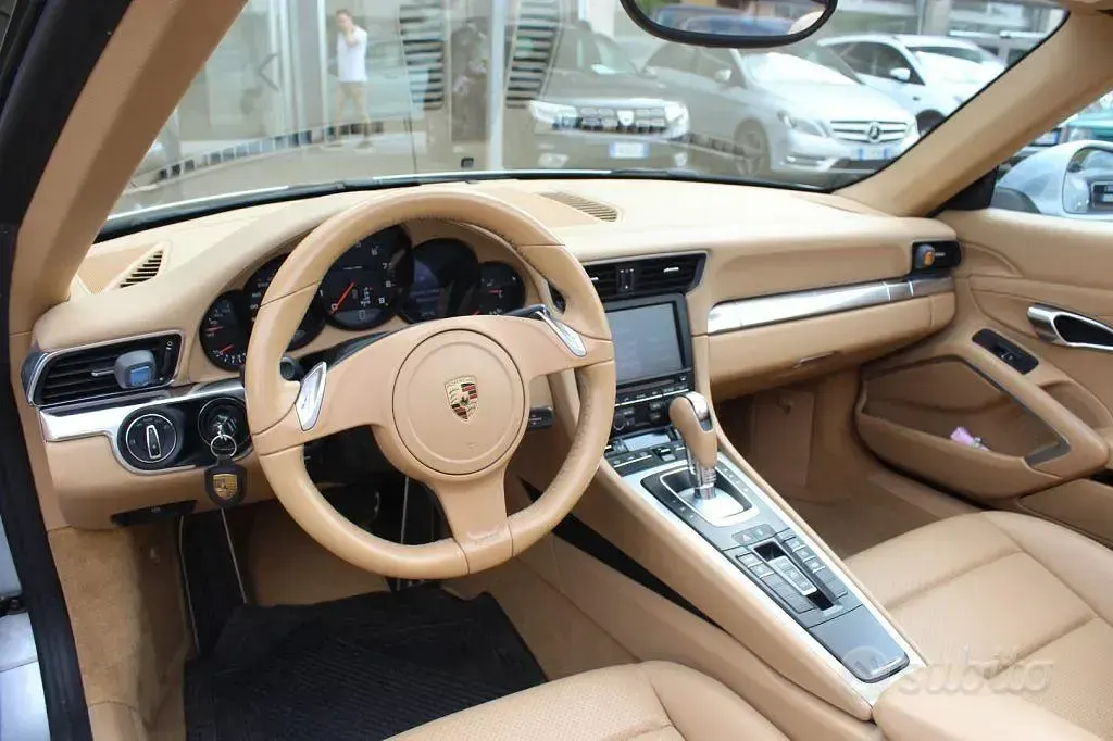 Usata Porsche 991 349 CV (256 kW) 2015 Grigio Cabrio