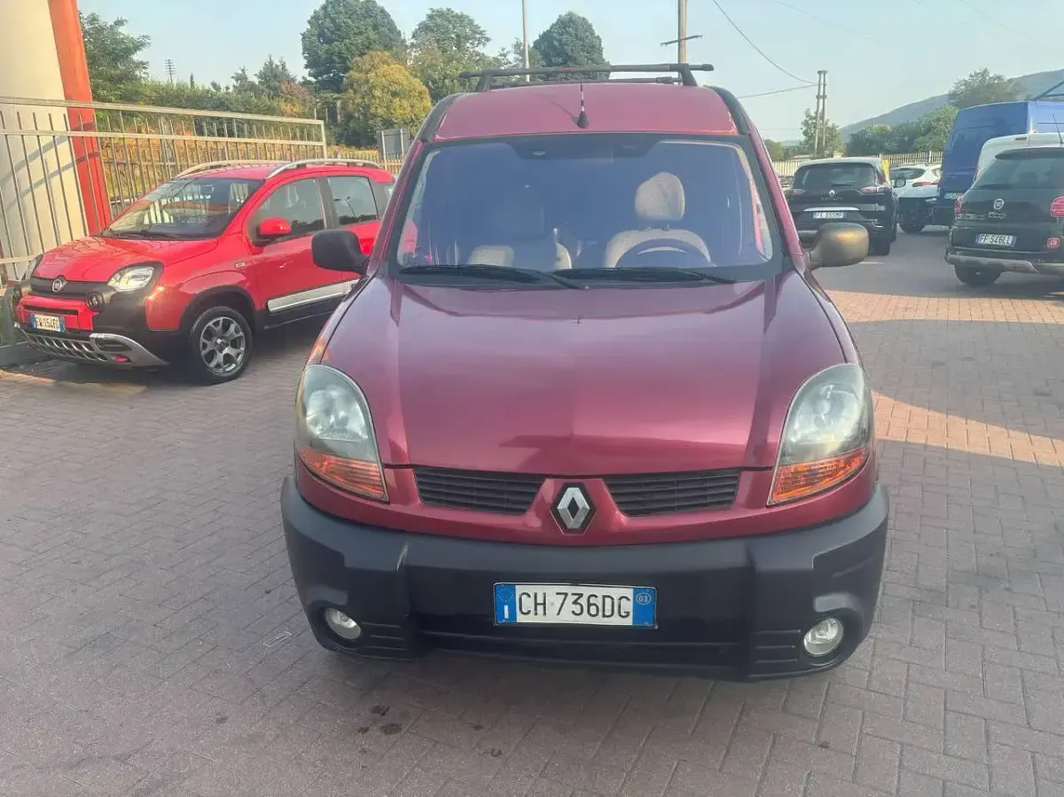 Usata Renault Kangoo 84 CV (61 kW) 2003 Marrone Monovolume