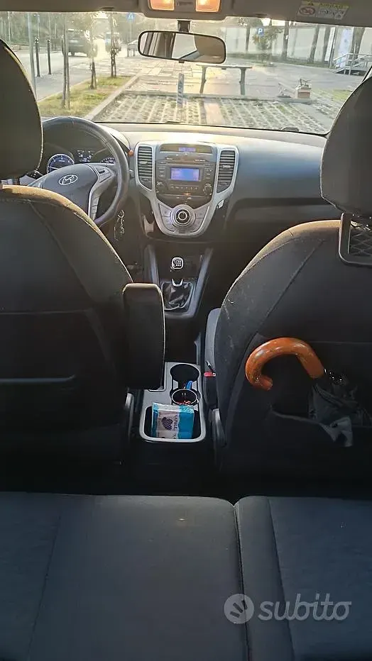 Usata Hyundai ix20 90 CV (66 kW) 2017 Grigio Utilitaria