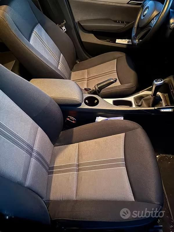 Usata BMW X1 150 CV (110 kW) 2010 Grigio SUV