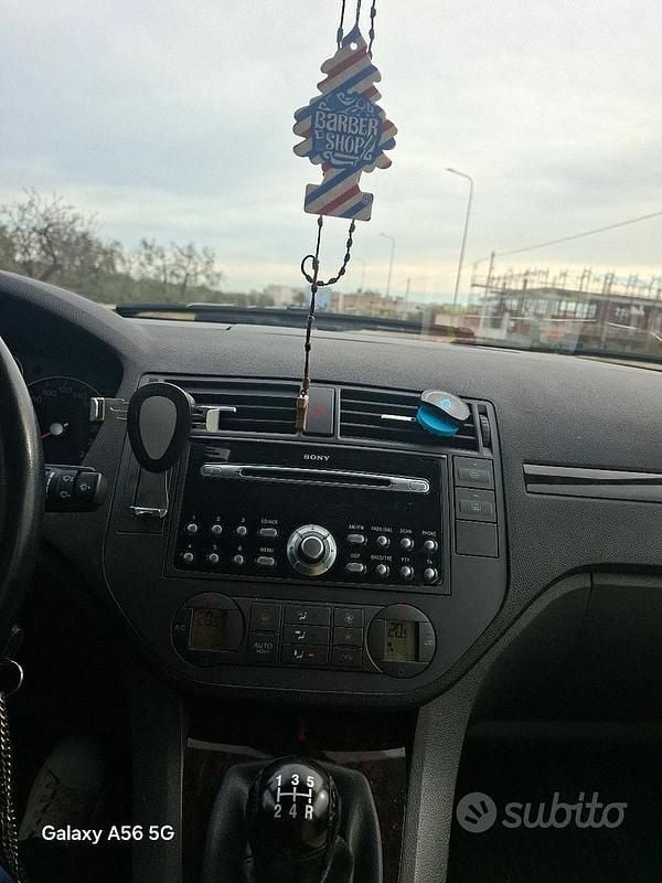 Usata Ford C-MAX Titanium 90 CV (66 kW) 2005 Grigio Monovolume