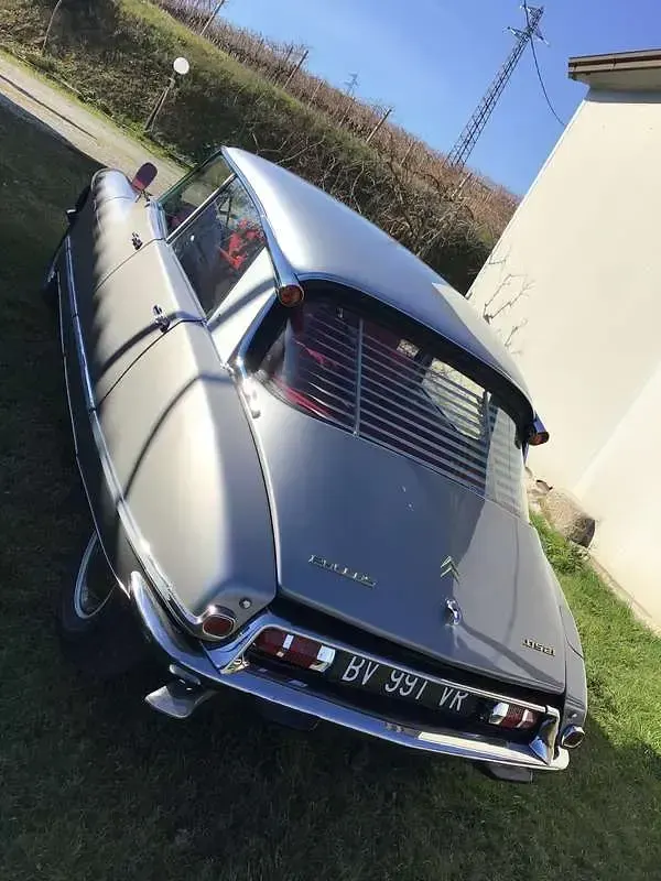 Usata Citroën DS 106 CV (77 kW) 1966 Grigio Berlina